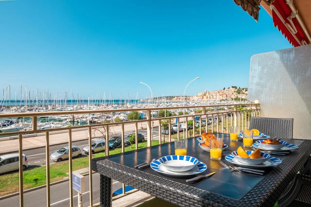 La Grande Palmeraie - Spacieux Studio Avec Vue Mer, Terrasse, Port De Garavan Menton Fransa